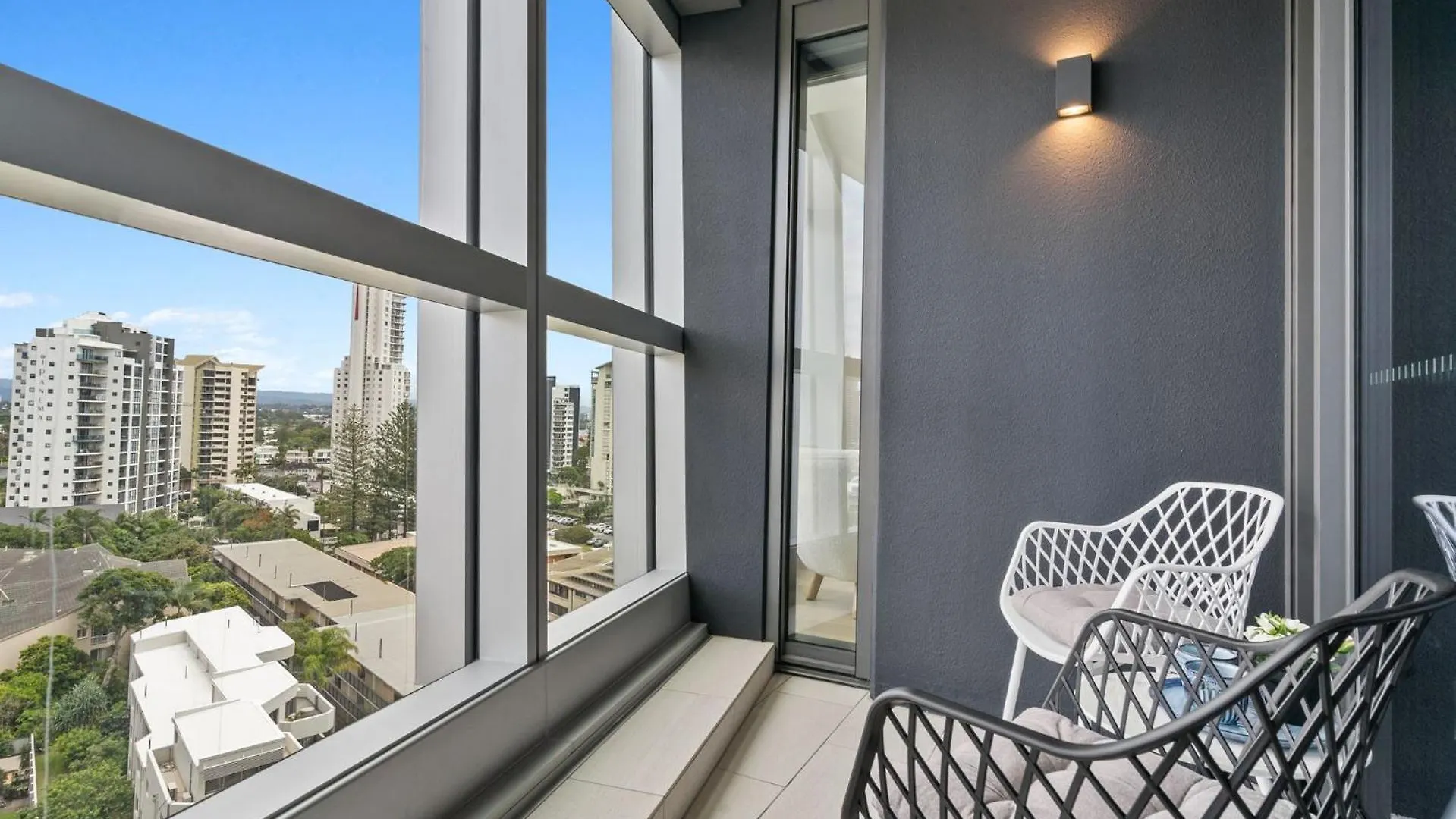 Luxury One Bedroom Apartment Gold Coast