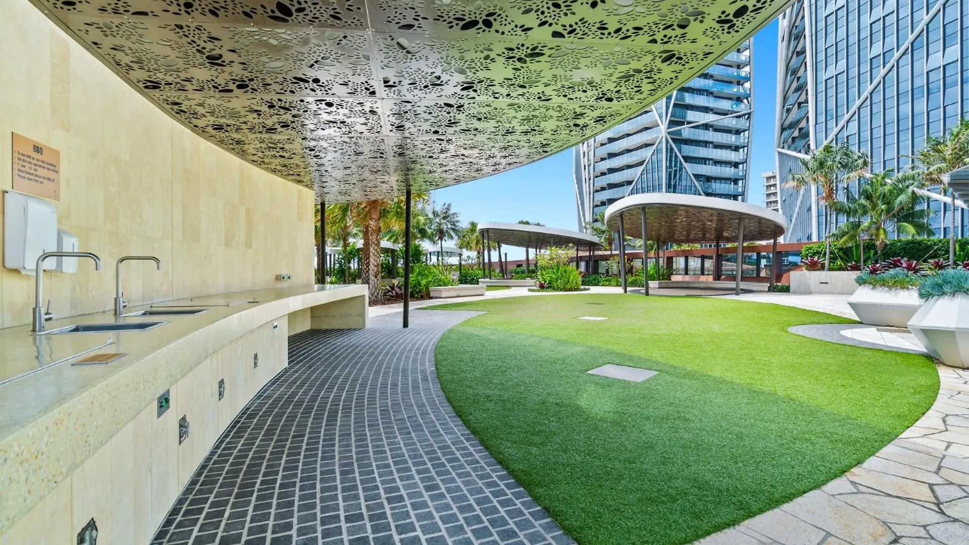 Luxury One Bedroom Apartment Gold Coast